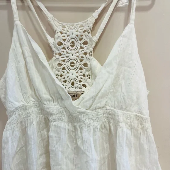 White cotton dress - Picture 5 of 9